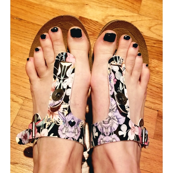 Blowfish Shoes - Blowfish floral print sandals